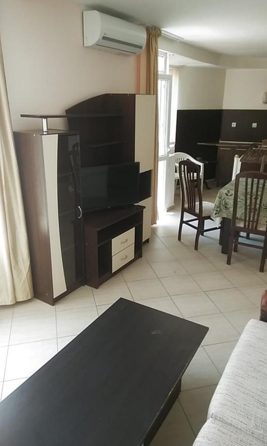 Apartment 54 Ryor 阳光海滩 外观 照片